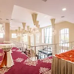 Hotel Caro 4*