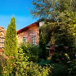 Caro Hotel
