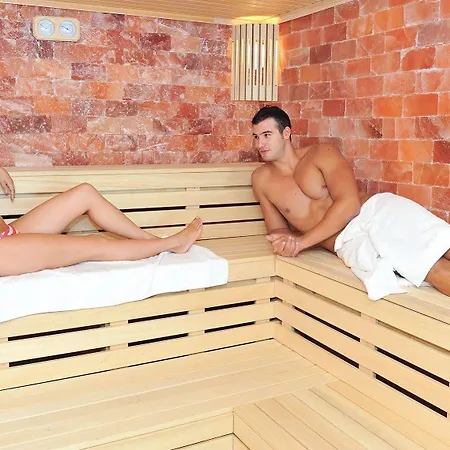 Hotel Caro 4*