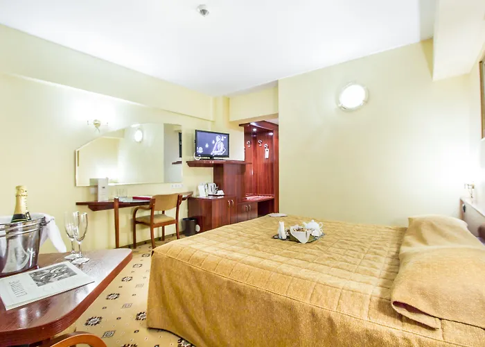 Otel Caro 4*