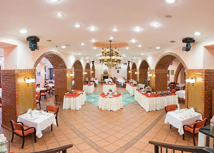 Caro Hotel